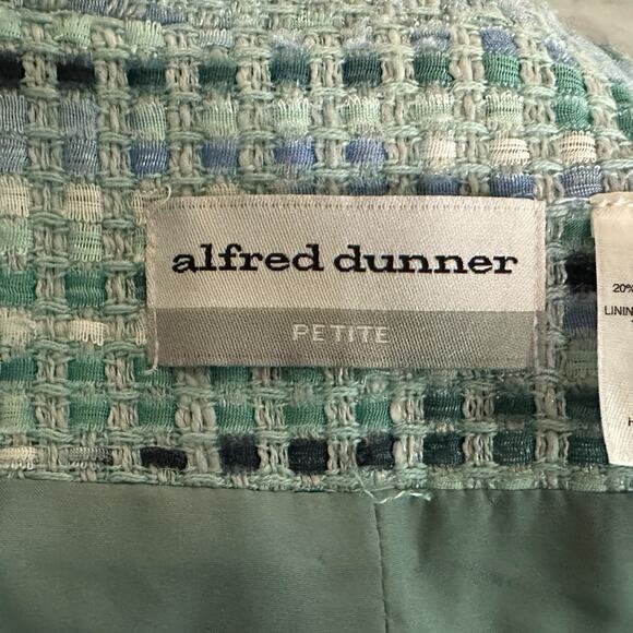 Alfred Dunner Women’s Teal Pant Suit, Size 12p, Pre-owned - Picture 7 of 9